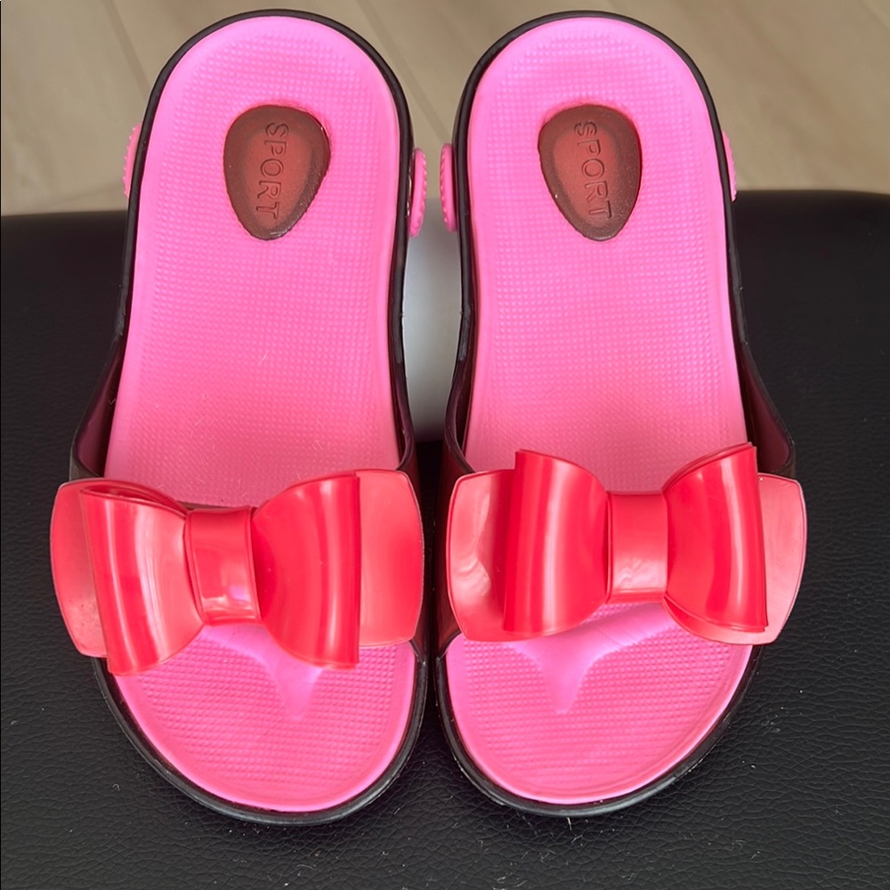 Sporto Kids Pink and Red Bow Sandals